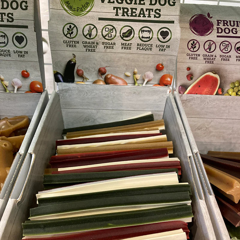 Mak Pak vegan star stick dog treats